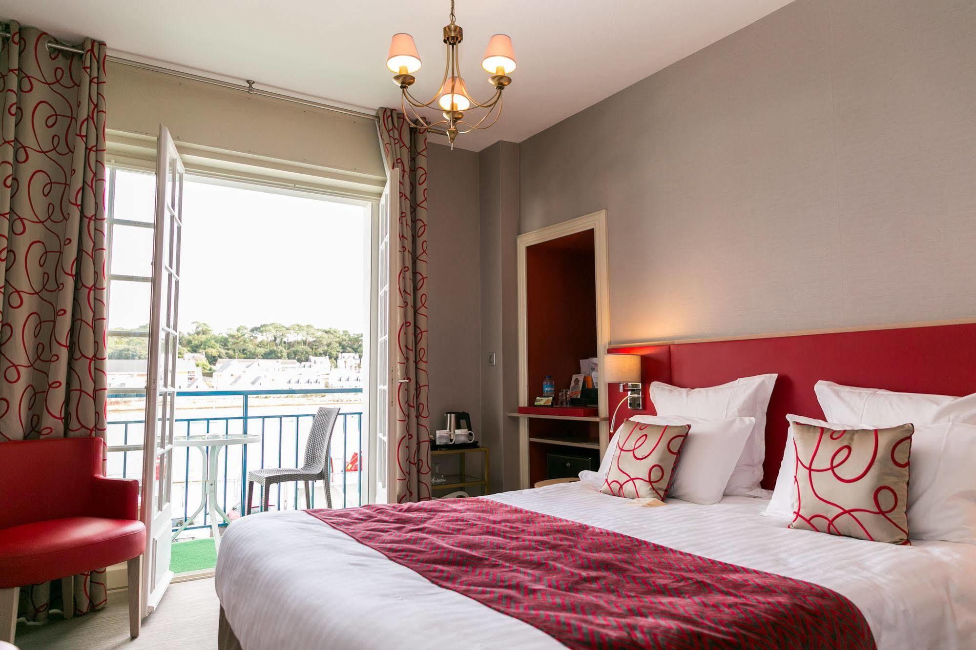 Le Goyen Otel Audierne Dış mekan fotoğraf