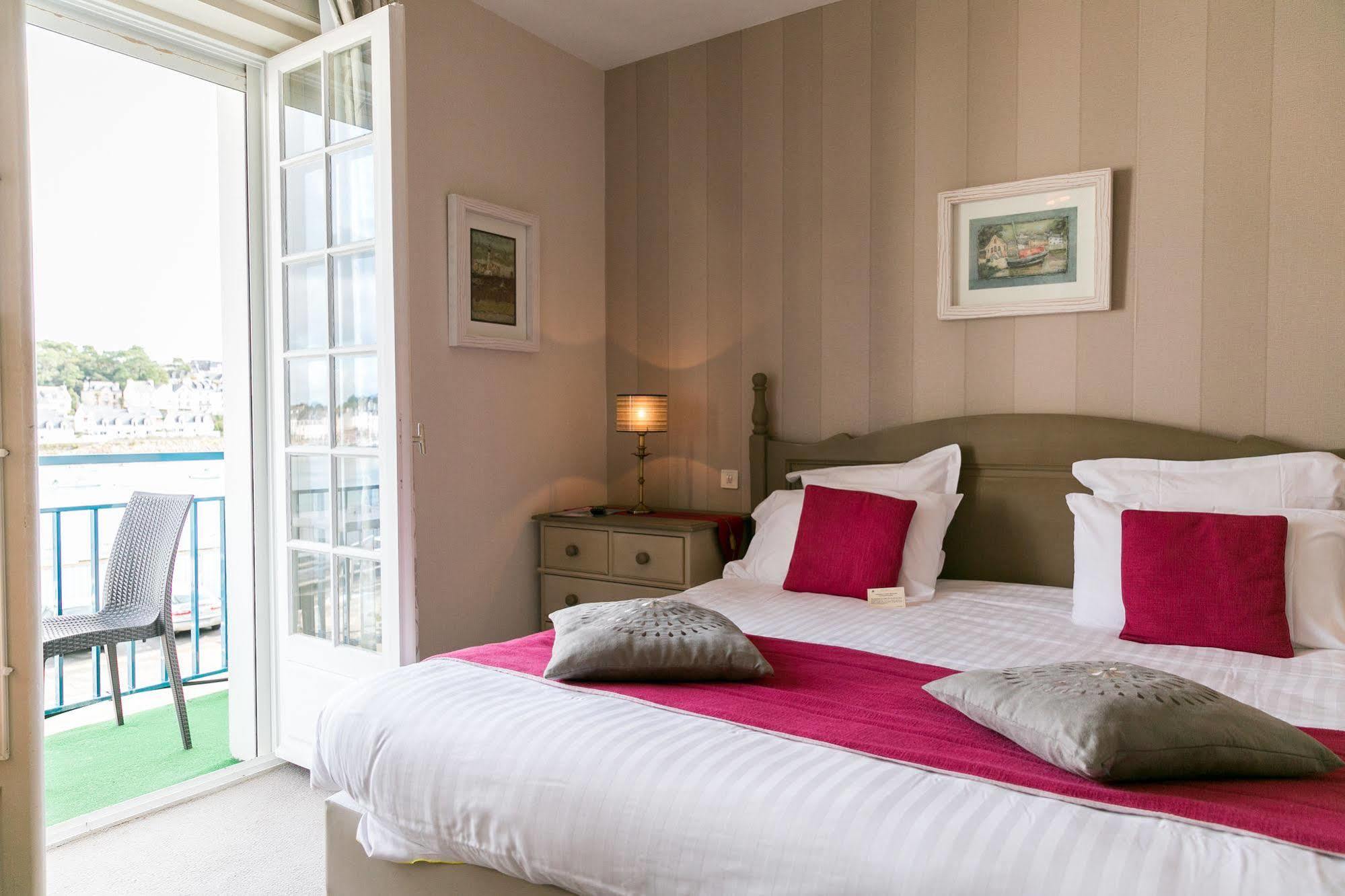 Le Goyen Otel Audierne Dış mekan fotoğraf